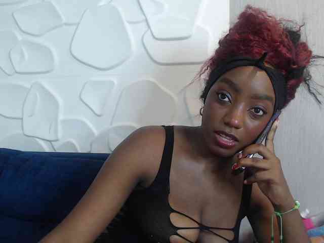 AlanaaHarrlett webcam