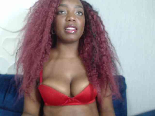 AlanaaHarrlett webcam