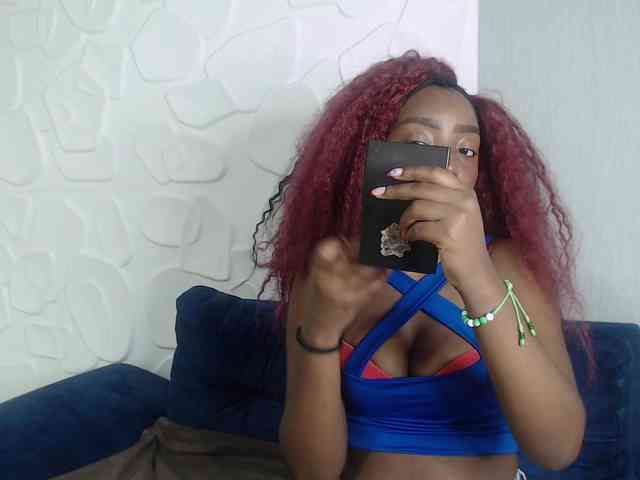 AlanaaHarrlett webcam