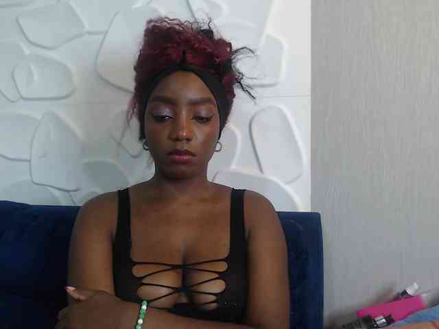AlanaaHarrlett webcam