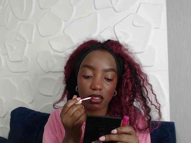 AlanaaHarrlett webcam