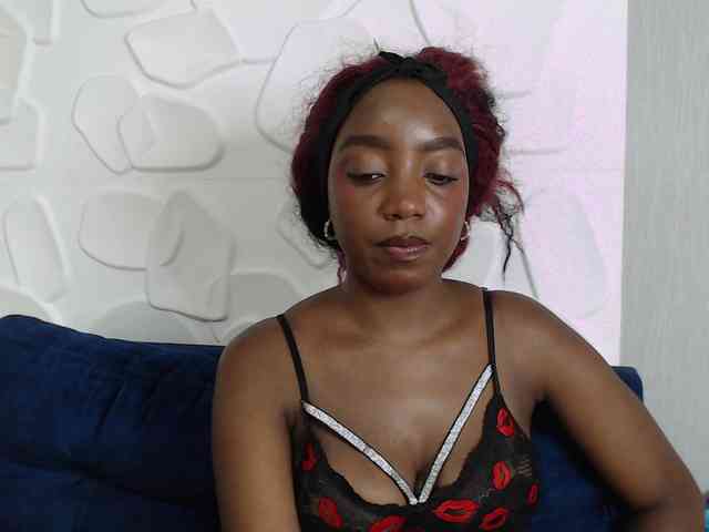 AlanaaHarrlett webcam