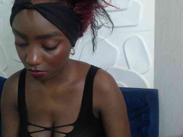 AlanaaHarrlett webcam