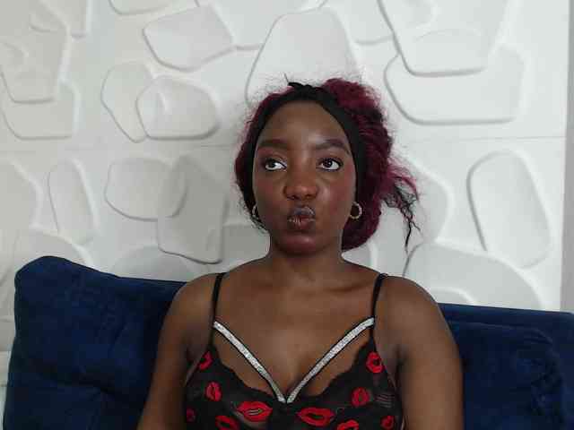 AlanaaHarrlett webcam
