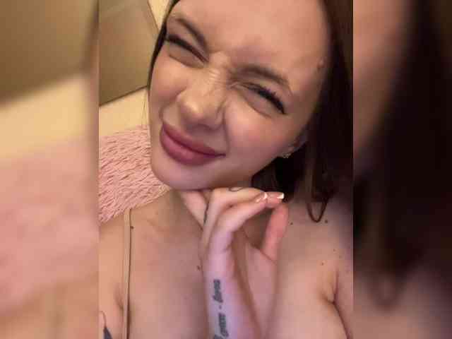 Pussydollnet webcam