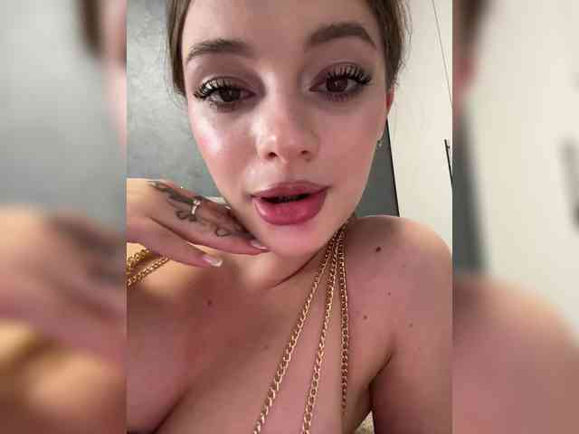 Pussydollnet webcam