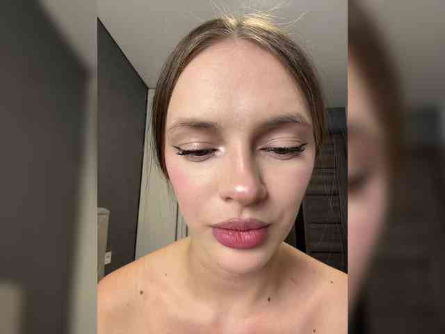 Pussydollnet webcam