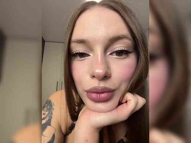 Pussydollnet webcam