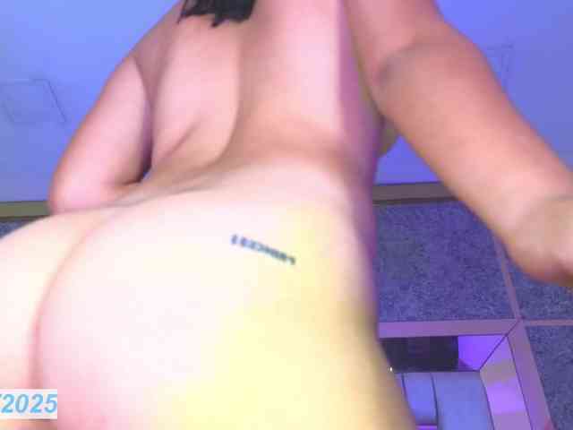 Jake-y-Emma Live Webcam on BongaCams