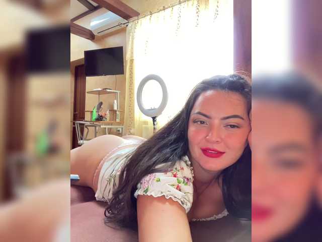 3hotandyoung3