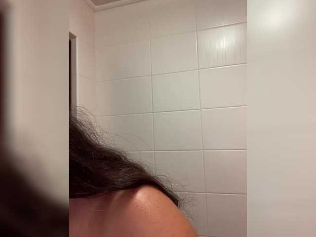 3hotandyoung3