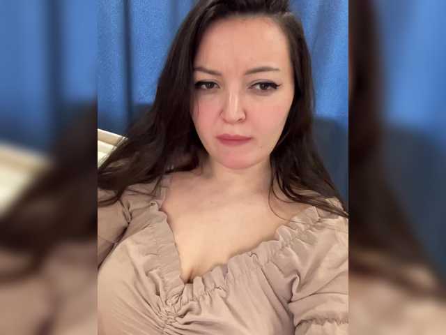 3hotandyoung3's BongaCams show and profile