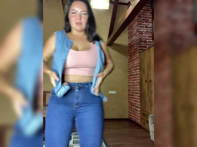  3hotandyoung3 chat room