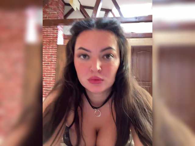  3hotandyoung3 chat room