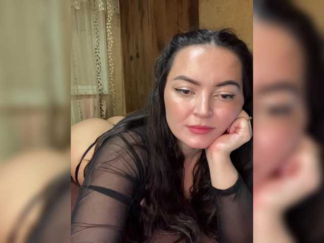 go to chat with 3hotandyoung3