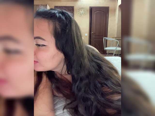 3hotandyoung3