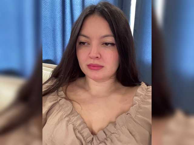 3hotandyoung3's BongaCams show and profile