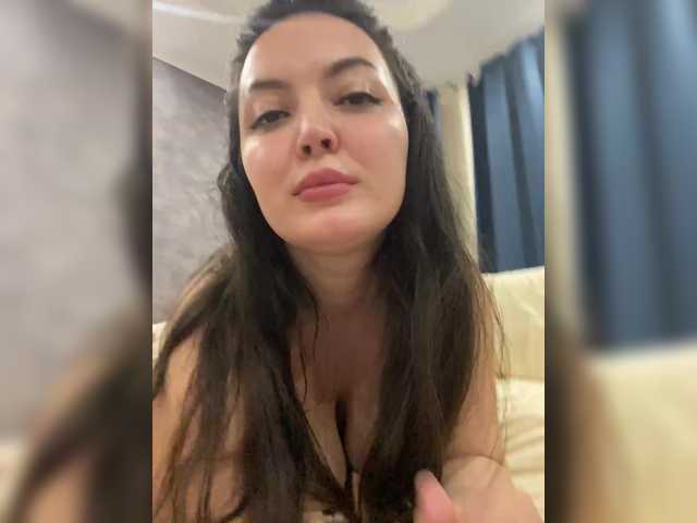 3hotandyoung3's BongaCams profile
