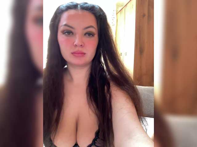 3hotandyoung3 from BongaCams is Freechat