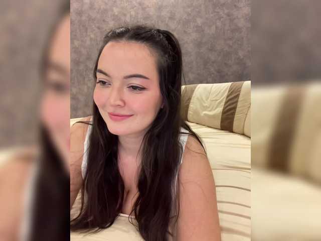 3hotandyoung3's BongaCams show and profile