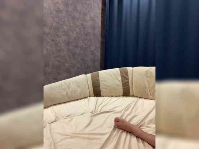 3hotandyoung3 webcam