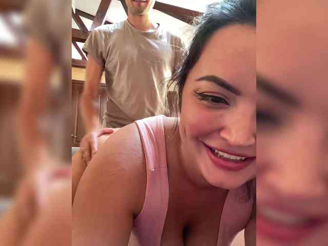 3hotandyoung3