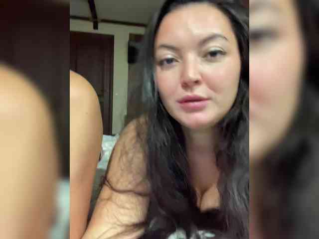 3hotandyoung3 webcam