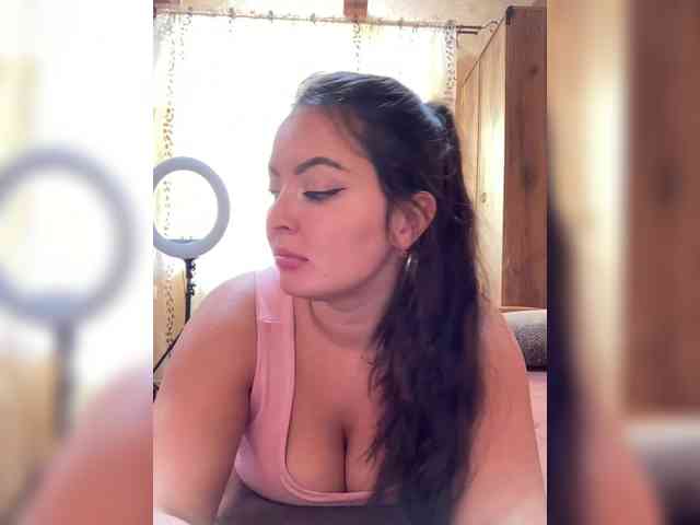 3hotandyoung3