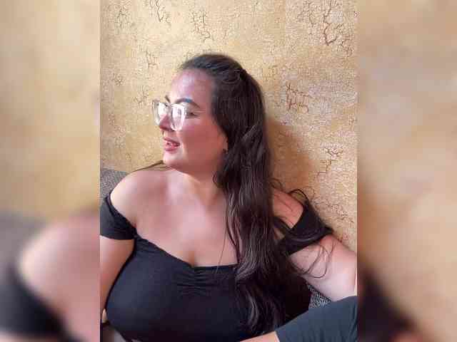 3hotandyoung3 webcam