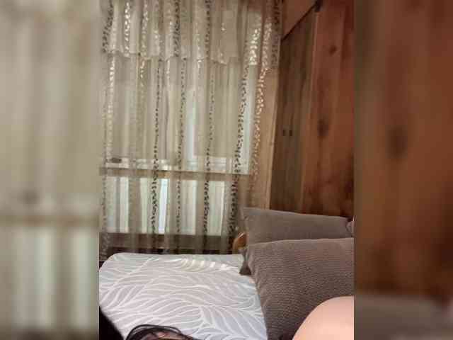 3hotandyoung3 webcam