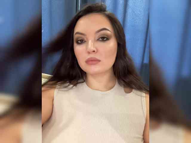 3hotandyoung3 webcam