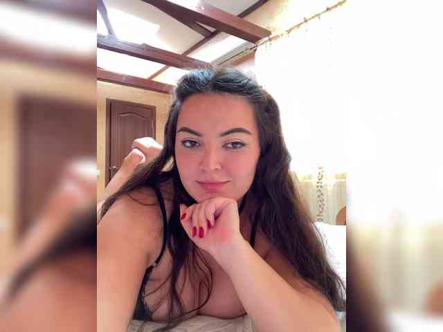 3hotandyoung3 Live Webcam on BongaCams