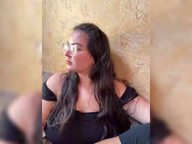 3hotandyoung3 webcam