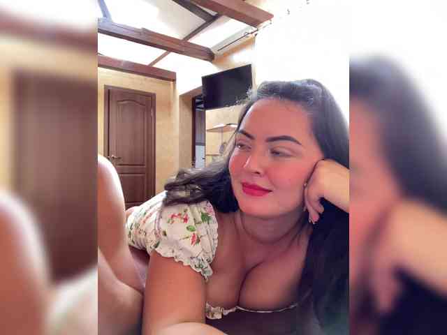 3hotandyoung3