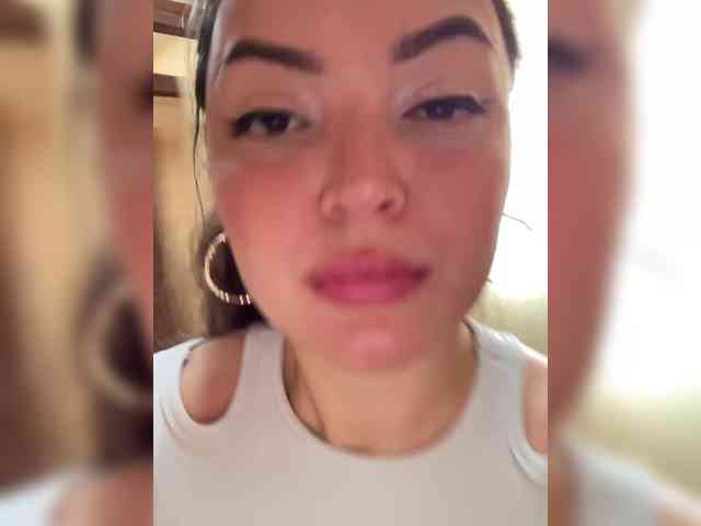 3hotandyoung3 webcam