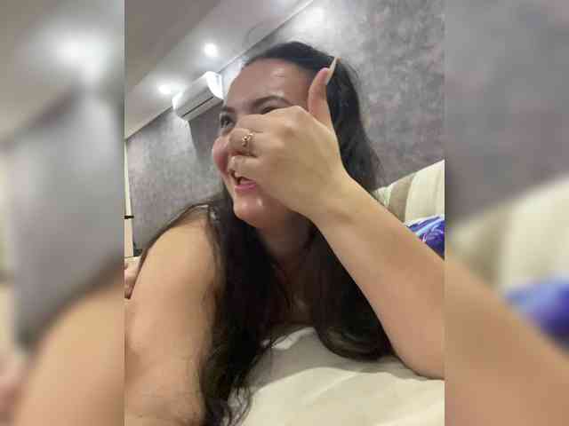 3hotandyoung3 webcam