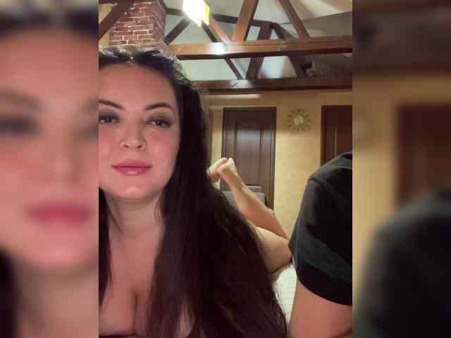 3hotandyoung3 webcam