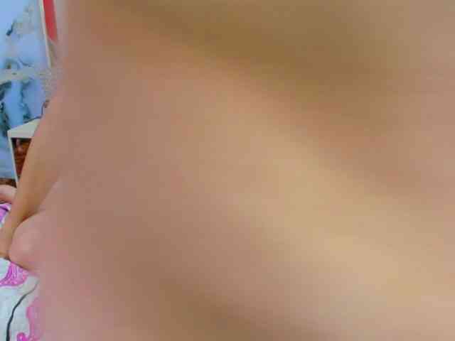 TEAM-GIRLS-LESBIAN webcam
