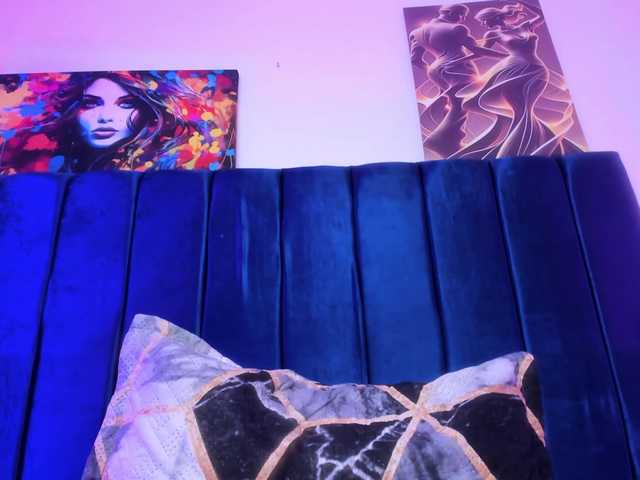 Annie-switt's BongaCams show and profile