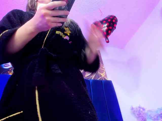 Annie-switt Annie-switt