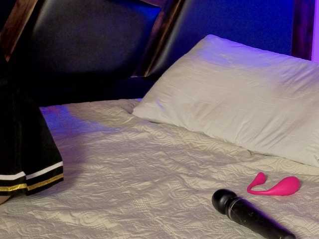 MagiArias's BongaCams show and profile