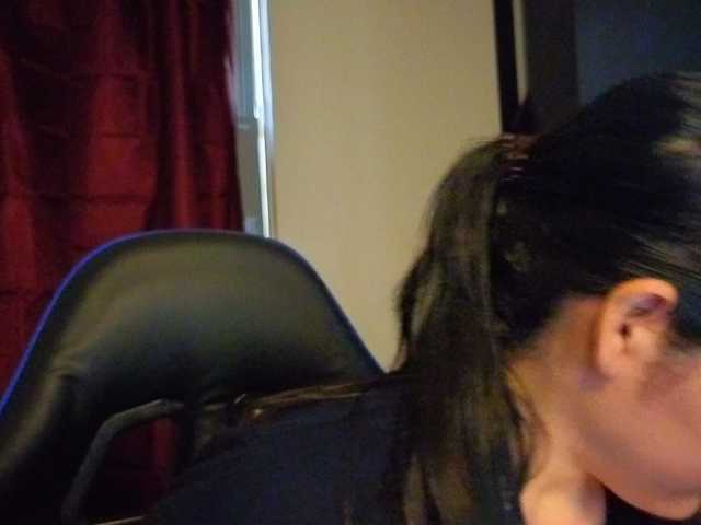 MagiArias's BongaCams show and profile