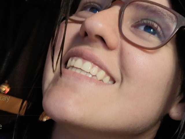 MagiArias's BongaCams show and profile