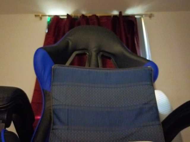 MagiArias's BongaCams show and profile