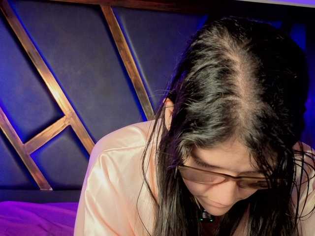 MagiArias's BongaCams show and profile