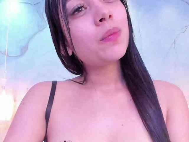 GabrielaWilches webcam