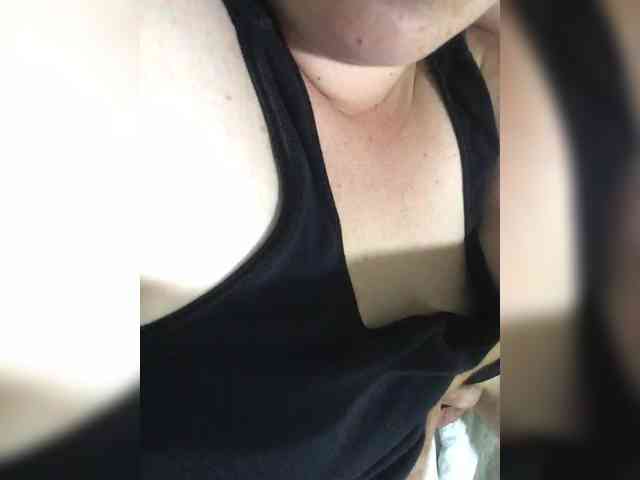 MarinaAnton2121 webcam