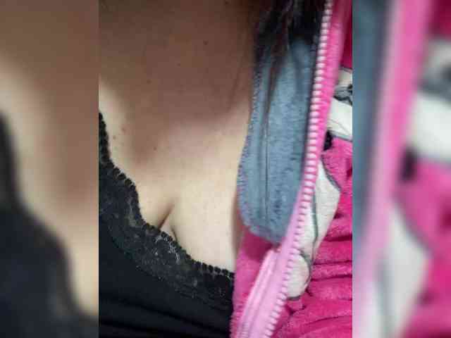 MarinaAnton2121 webcam