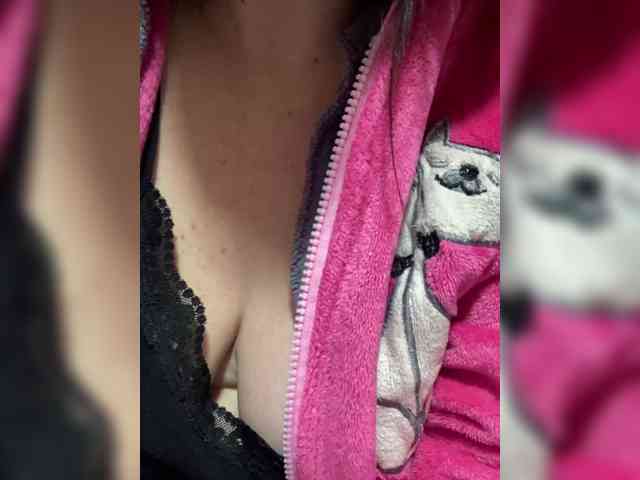 MarinaAnton2121 webcam