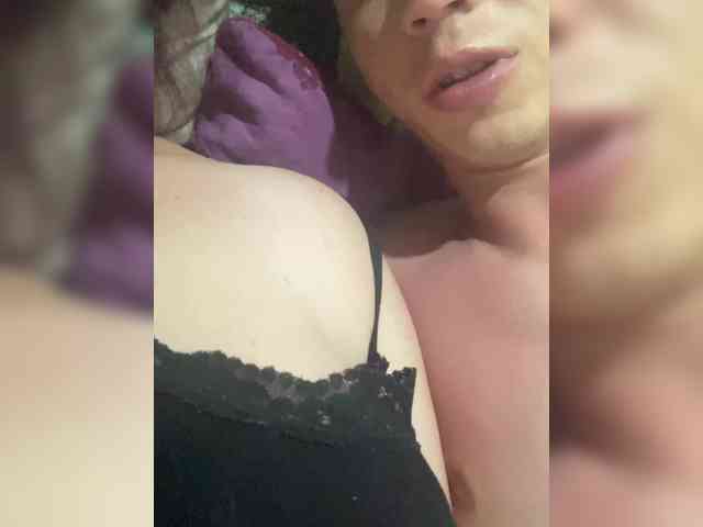 MarinaAnton2121 webcam